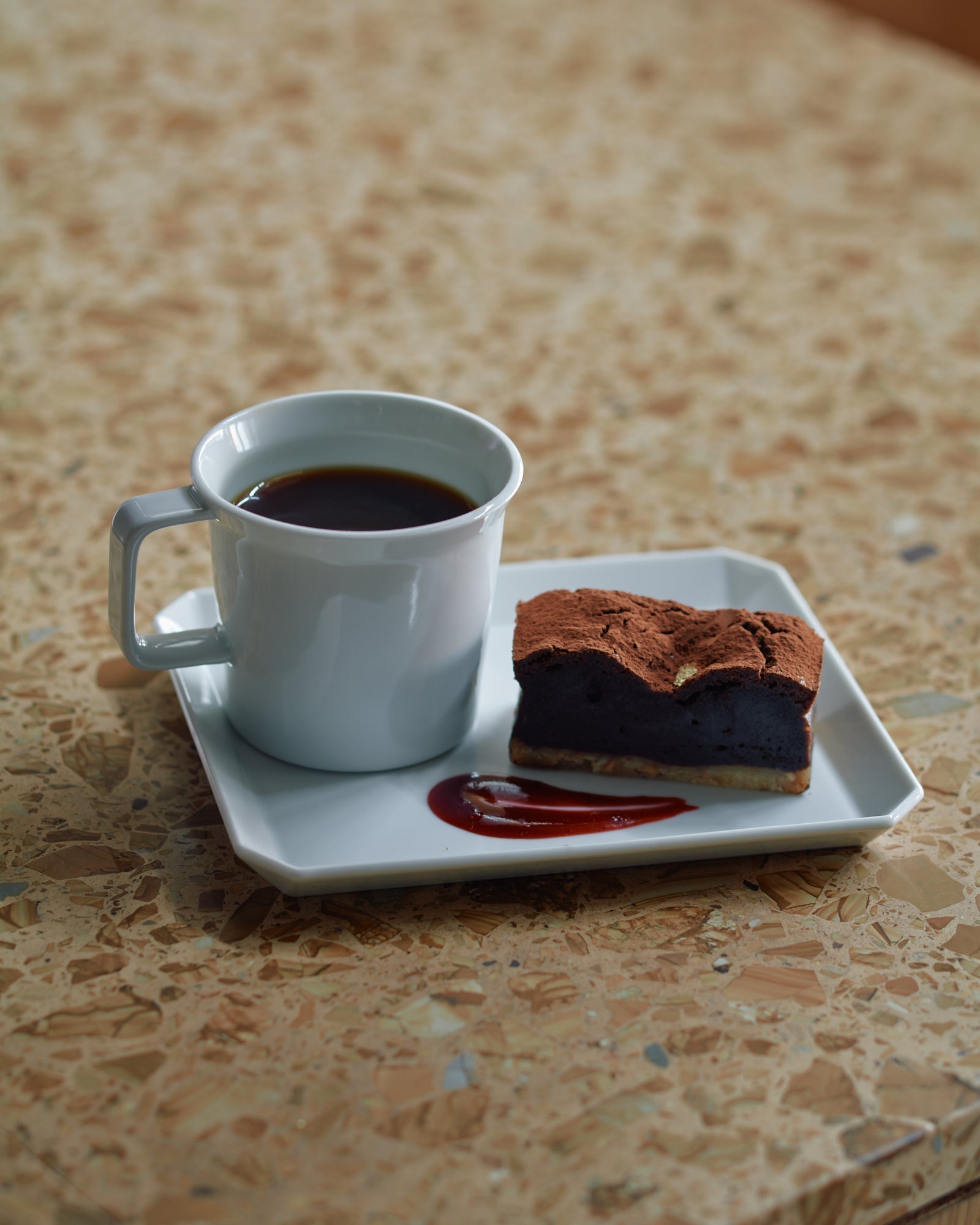 2/15(土)は西陣ロースタリーのオープン日! 2月の限定メニュー『チョコテリーヌとアメリカーノのペアリングセット』も