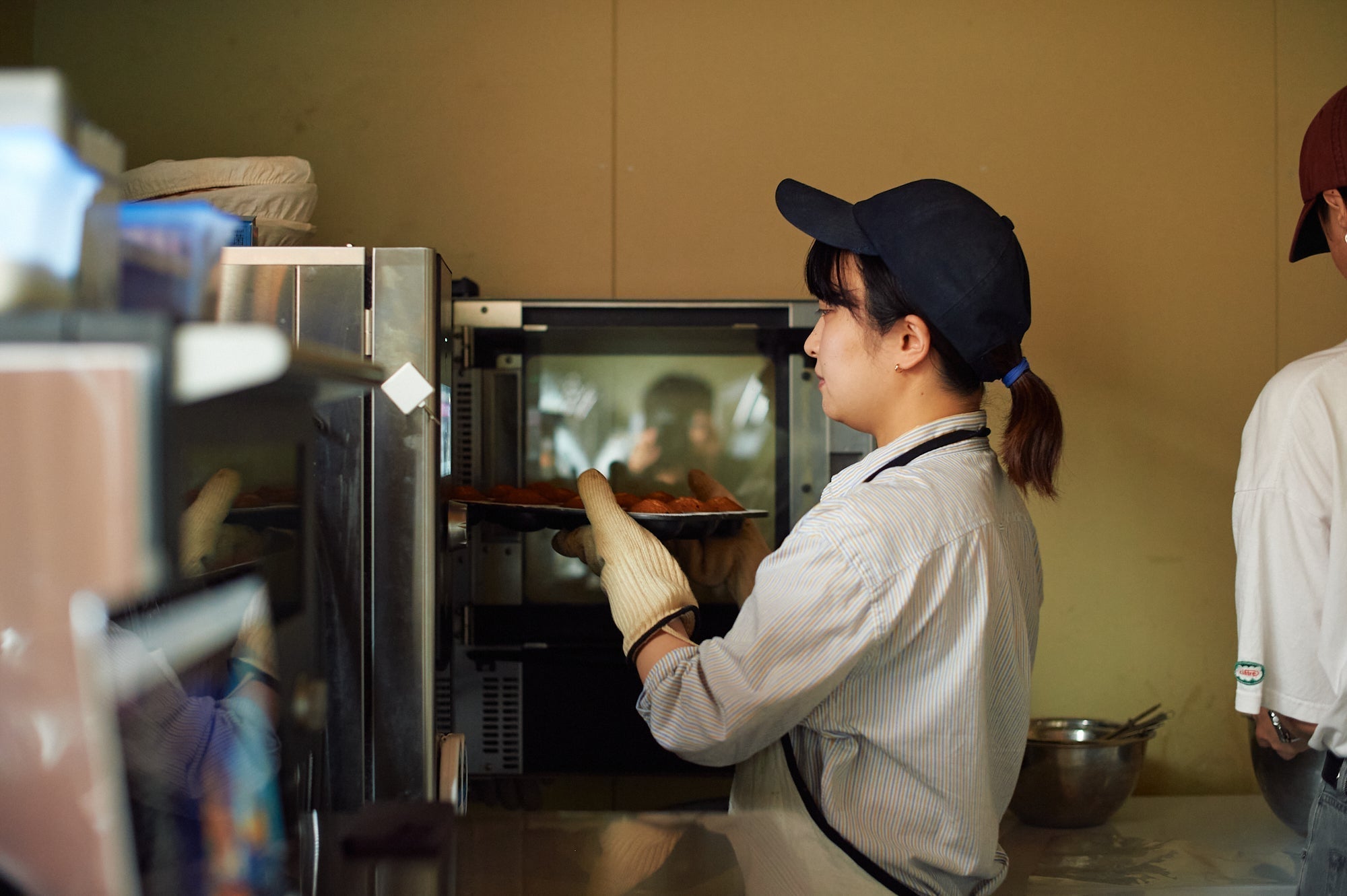 丁寧に、まっすぐに。Kashiチームが焼き上げる、Kurasuの“おいしい”時間