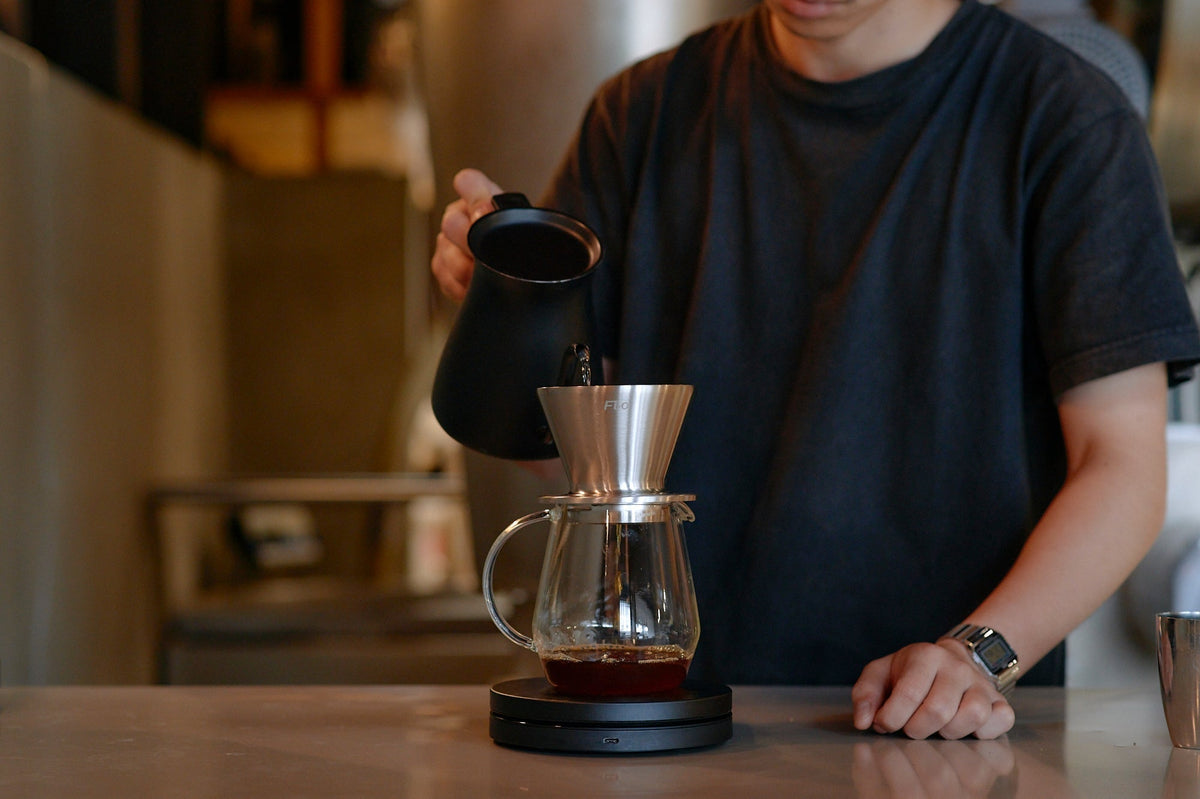 FLOで淹れる、Kurasu浅煎りコーヒーの基本レシピ