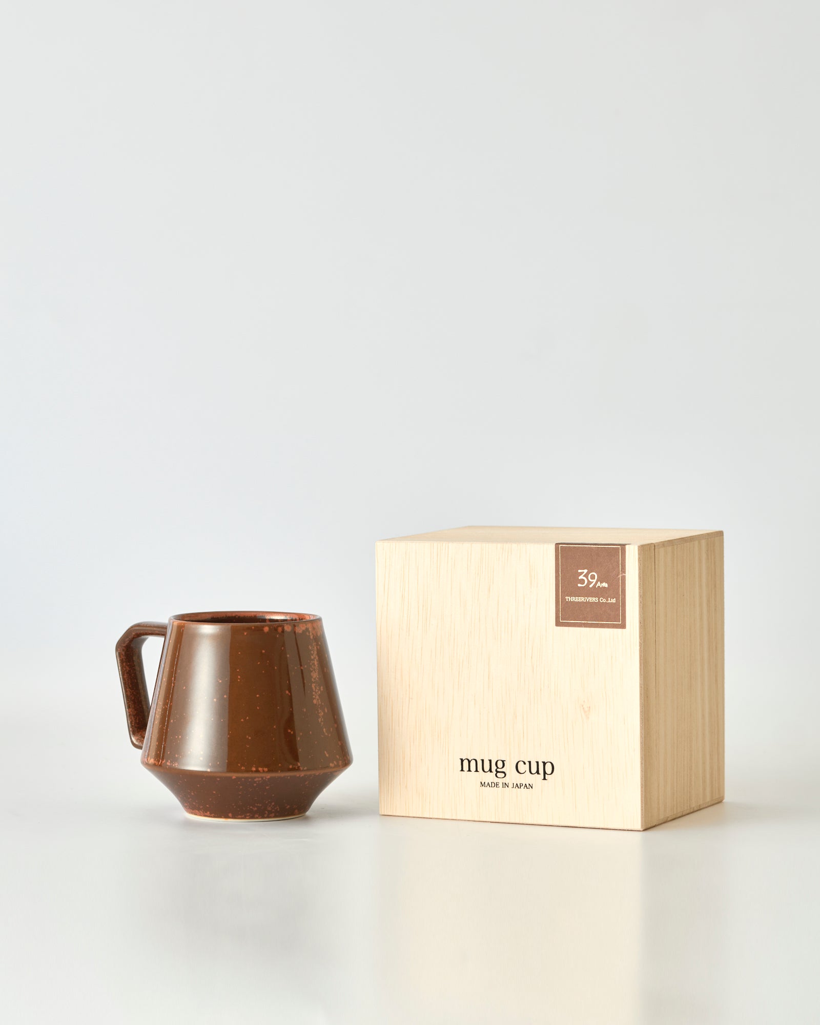 39Arita Mug Cup