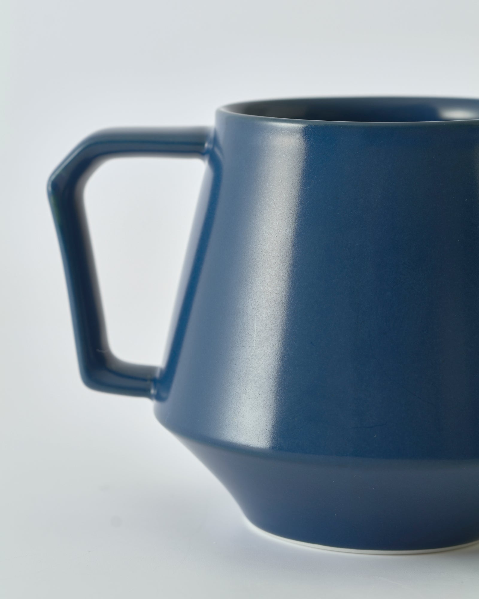 39Arita Mug Cup