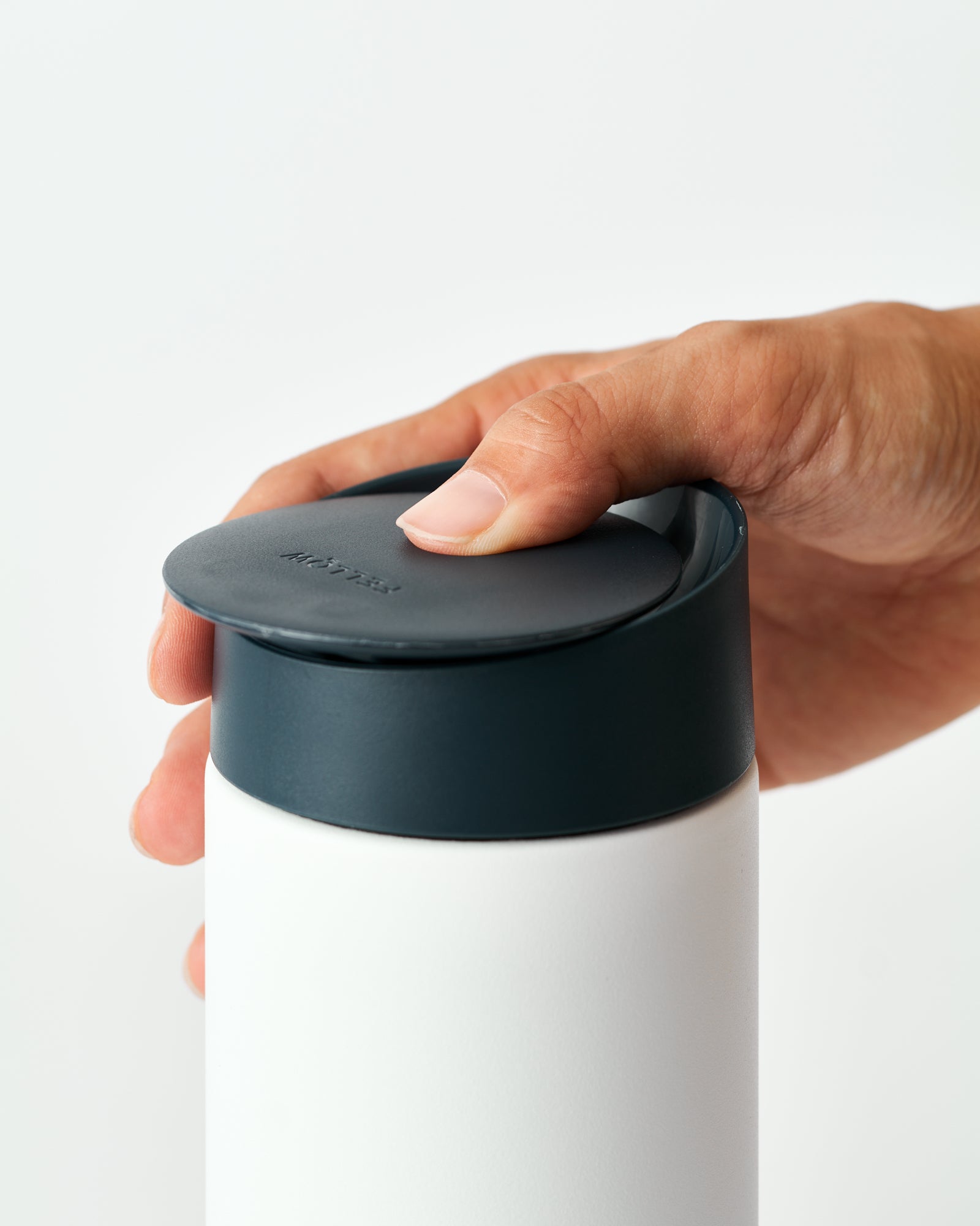 Fellow The Slide Lid