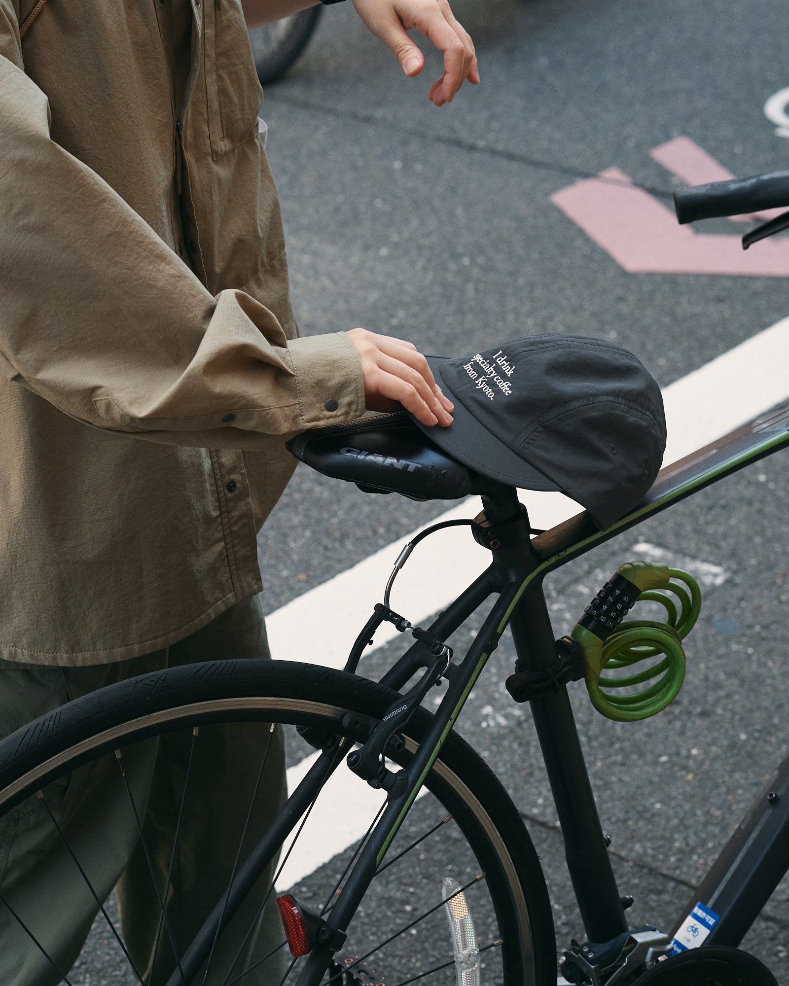 Kurasuオリジナル キャップ “I drink specialty Coffee from Kyoto”