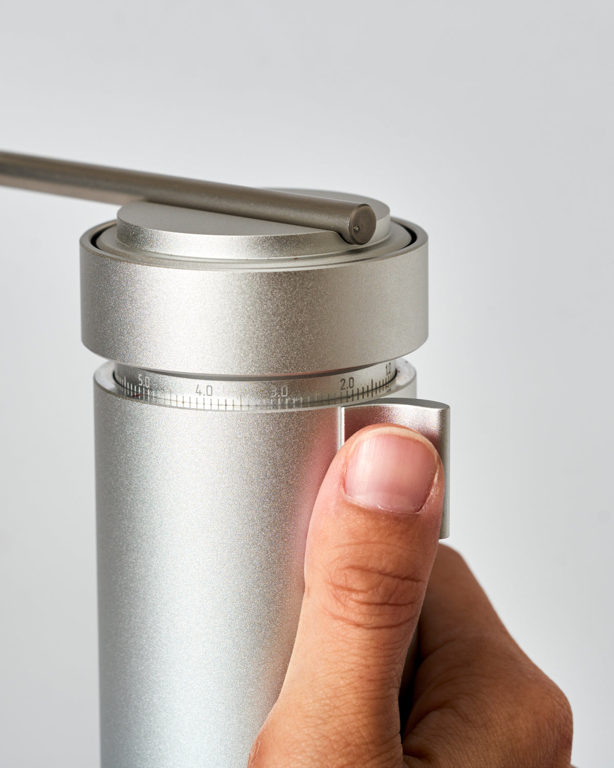 April Hand Grinder 01