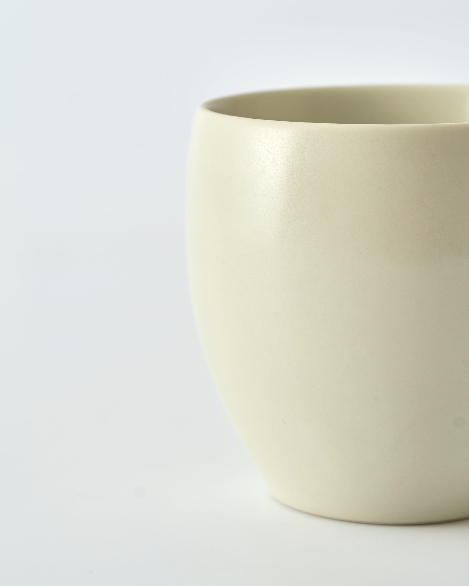 39Arita Double Wall Cup