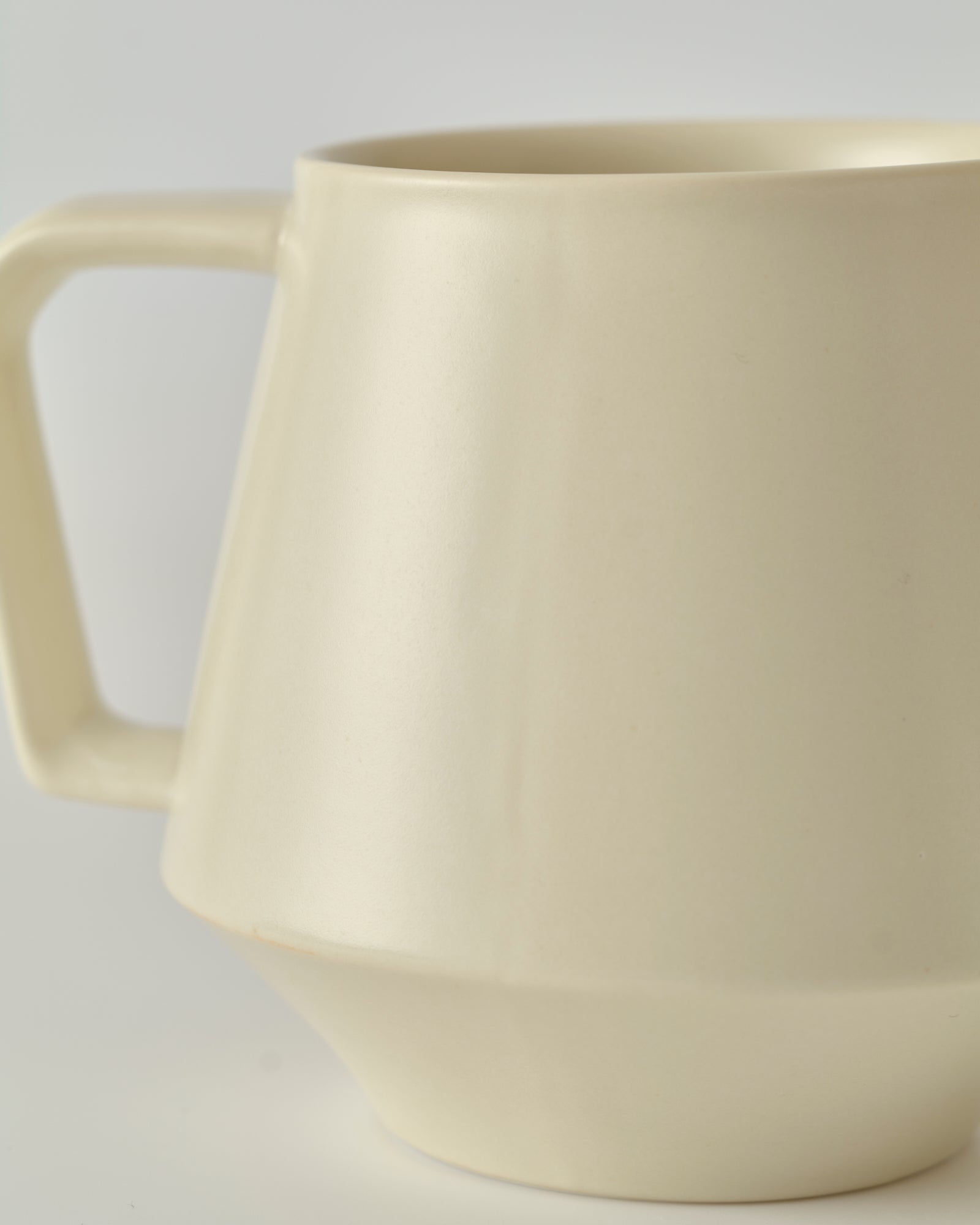 39Arita Mug Cup