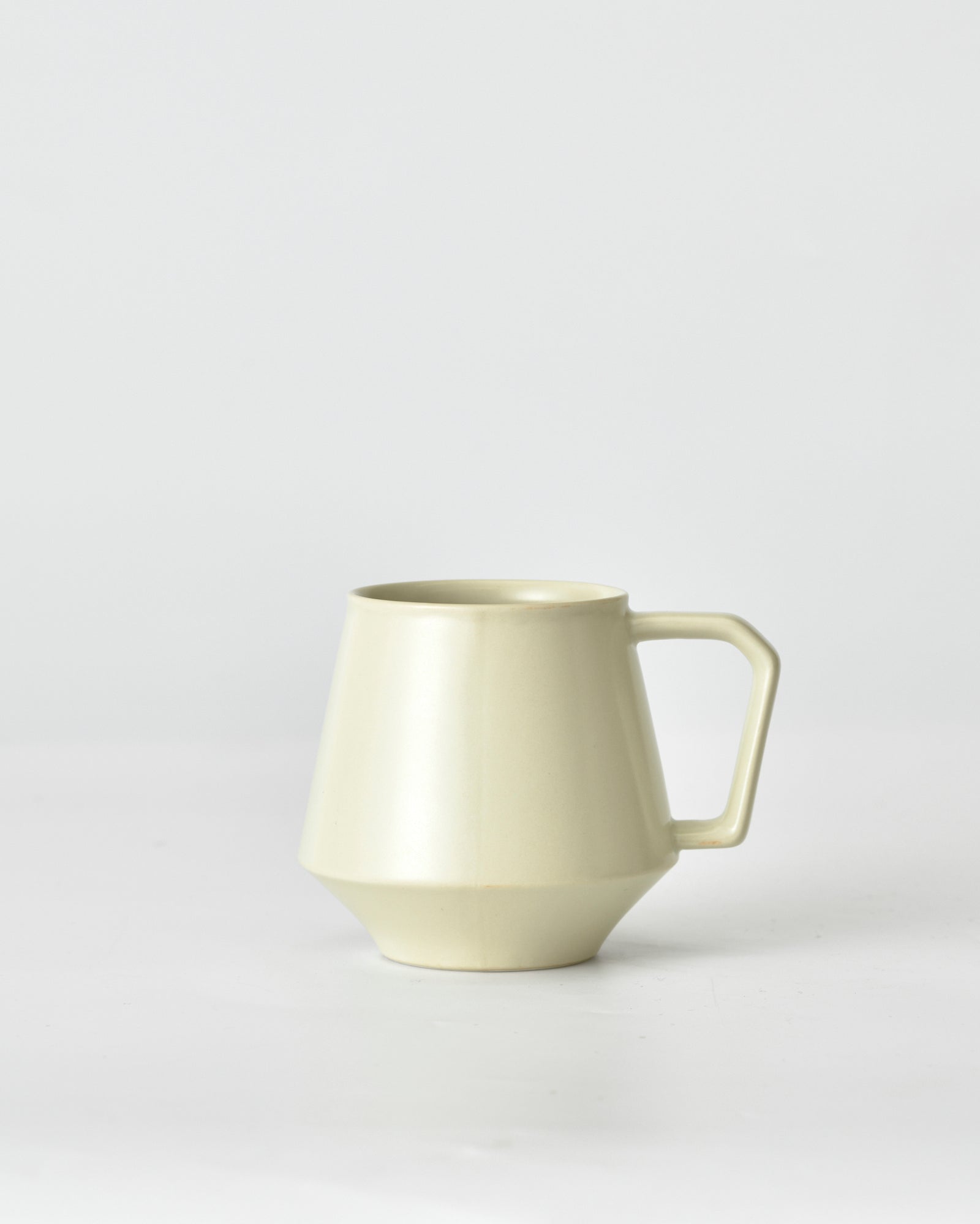 39Arita Mug Cup