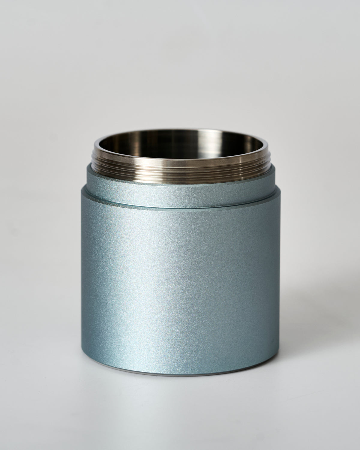 April Hand Grinder 01