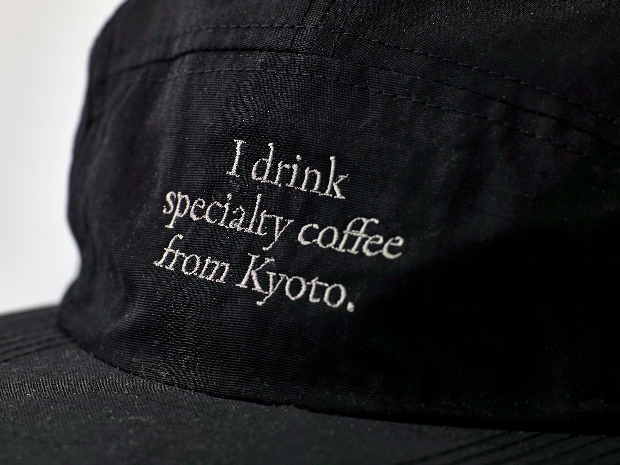 Kurasu original design cap "I drink specialty coffee from Kyoto."