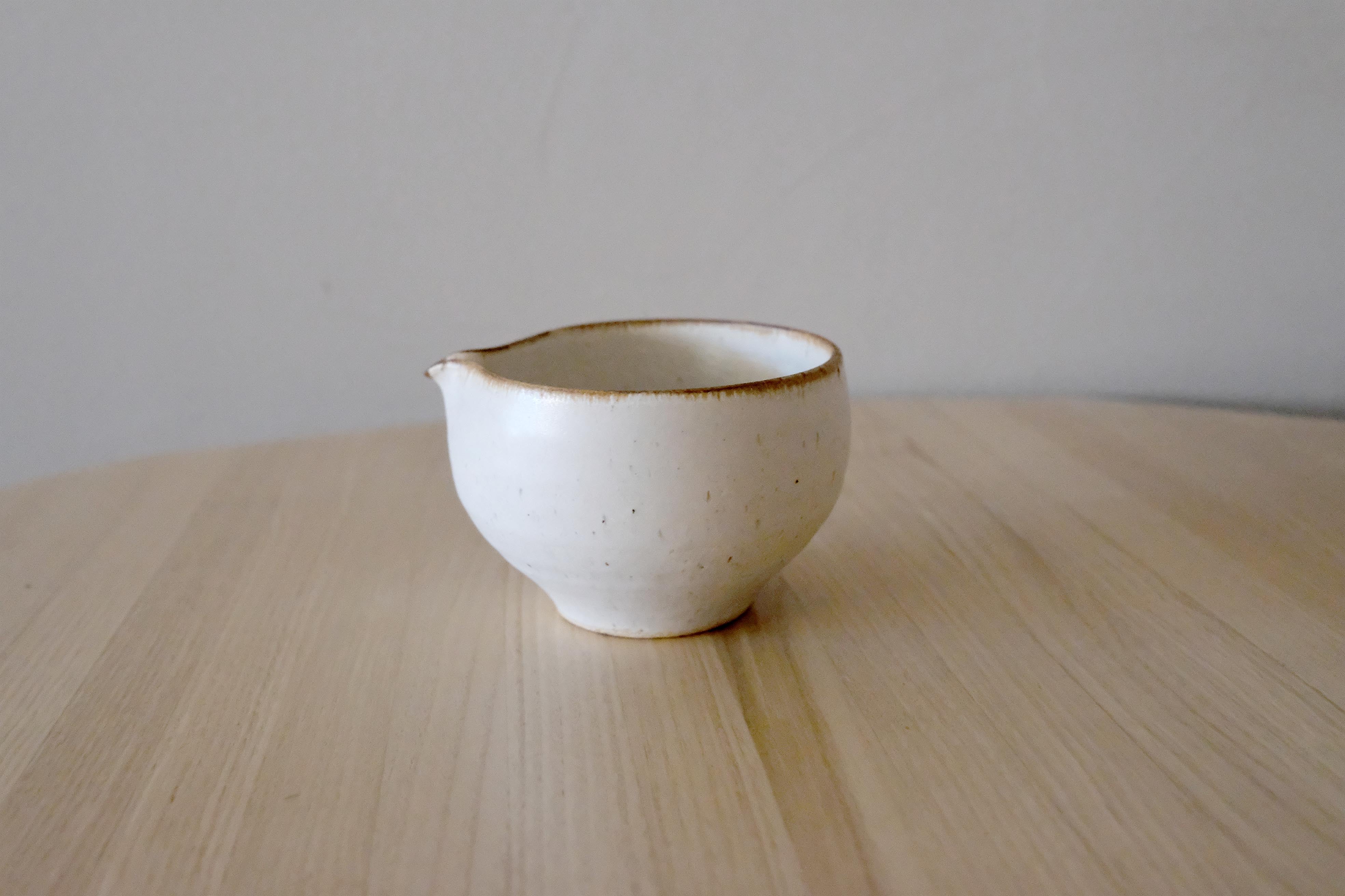 片口茶碗  [ Kurasu x TOKINOHA Ceramic Studio ]